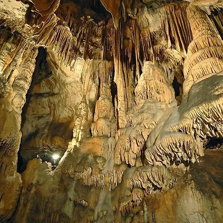 Villapark Vlasky بيت للعطل